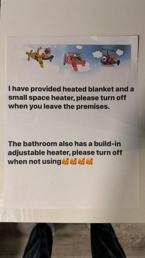YYC Cozy Basement Suite-溫馨小屋 Designated Parking מראה חיצוני תמונה